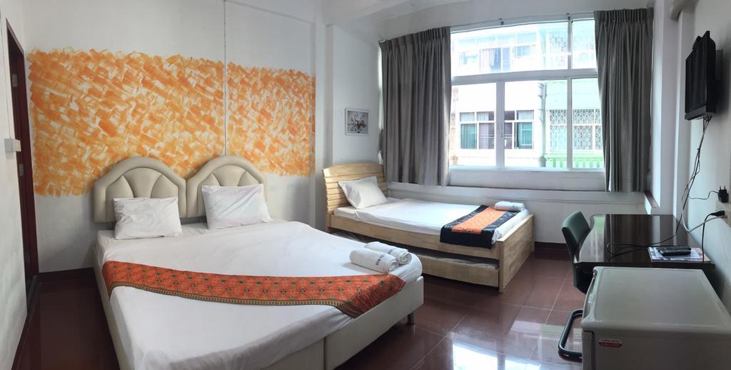 Room For You Bangkok Eksteriør bilde