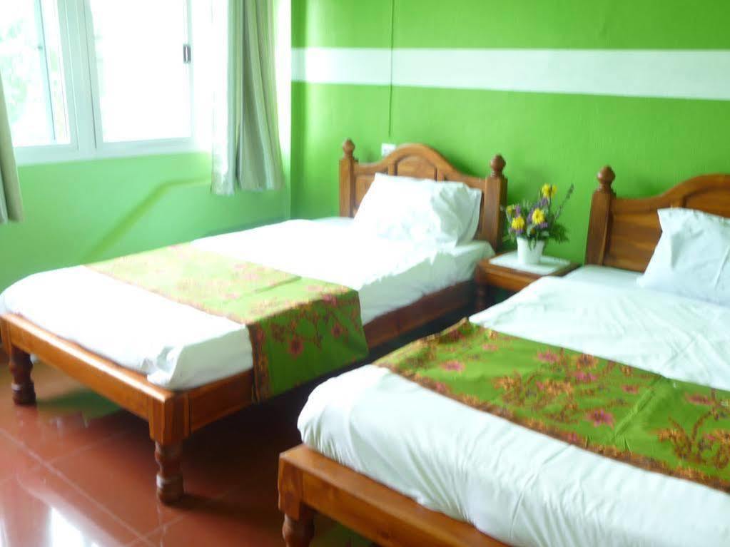 Room For You Bangkok Eksteriør bilde
